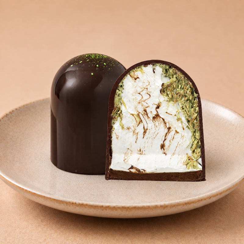 Dark Chocolate / Pistachio & Knafeh / Chocolate